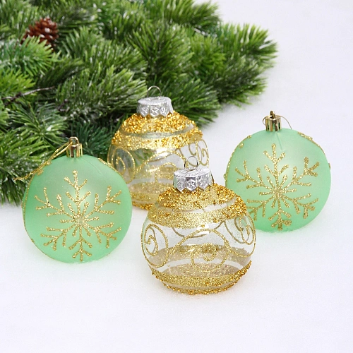 Набор шаров "Морозная вуаль" 8 см (в наборе 4 шт), Нежно-зеленый, золото