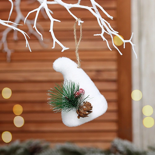 Подвеска "Пушистый колпачок" 10*8 см, Белый