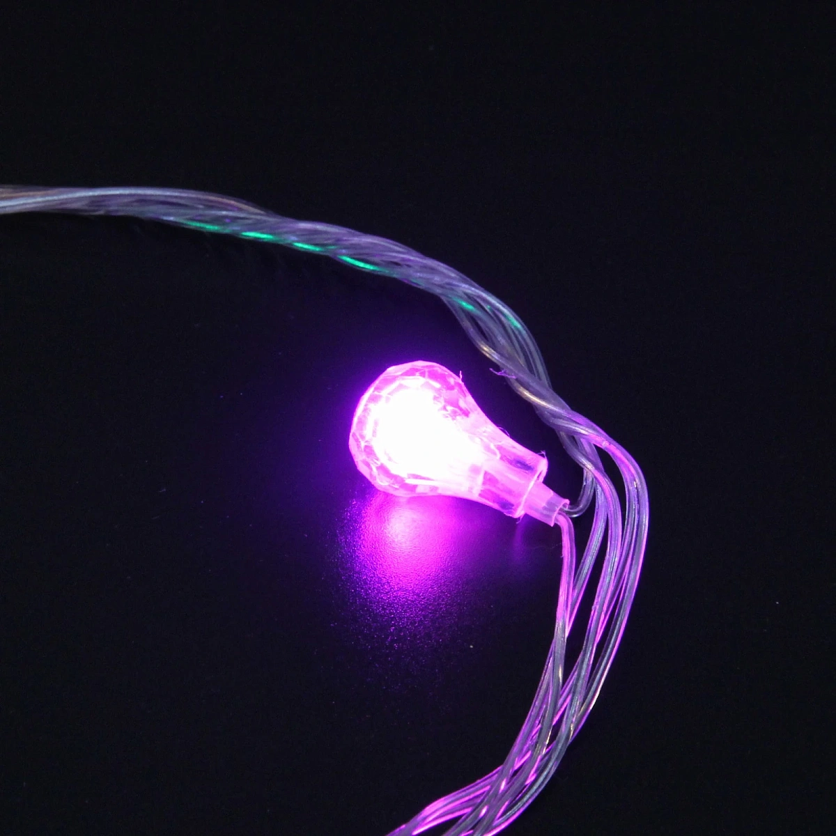Гирлянда для дома НИТЬ "Сияющая капля" 10 м 60 ламп LED, прозр.пров, 8 реж,IP-20, Мультицвет (возможность соединения)