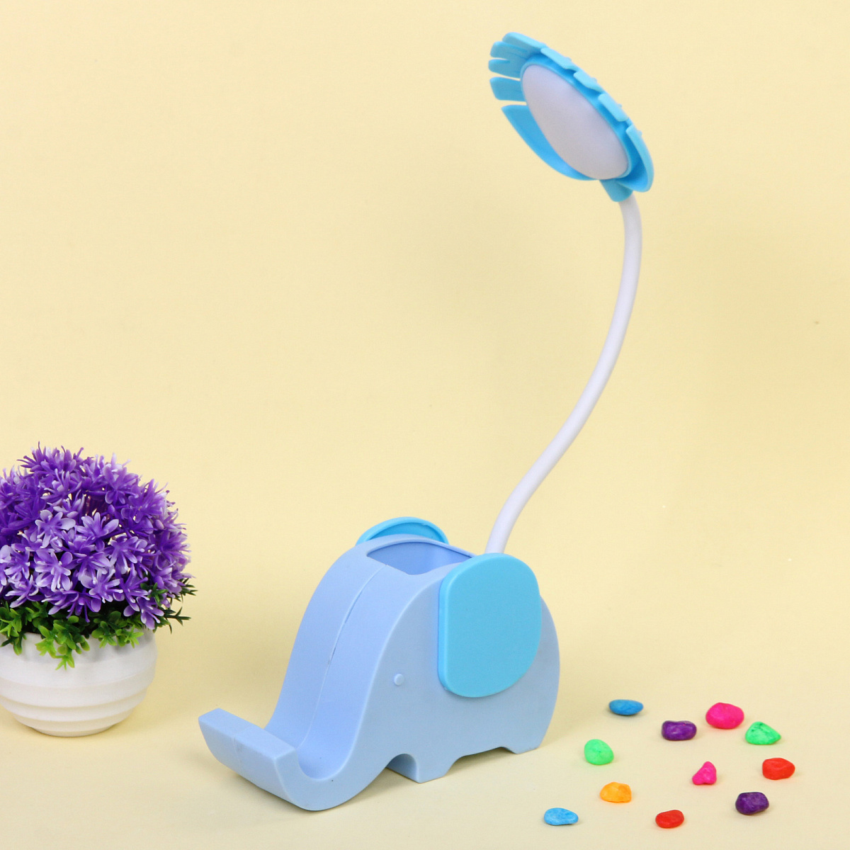 Настольная лампа "Sweet - Слоненок" 13*7*12.5 см LED с подстаканником, USB 0.6-3W, Голубой