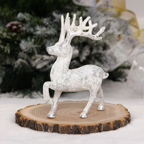 Фигурка новогодняя "Зимний олень" 9.5*4.5*12 см, Серебро/белый
