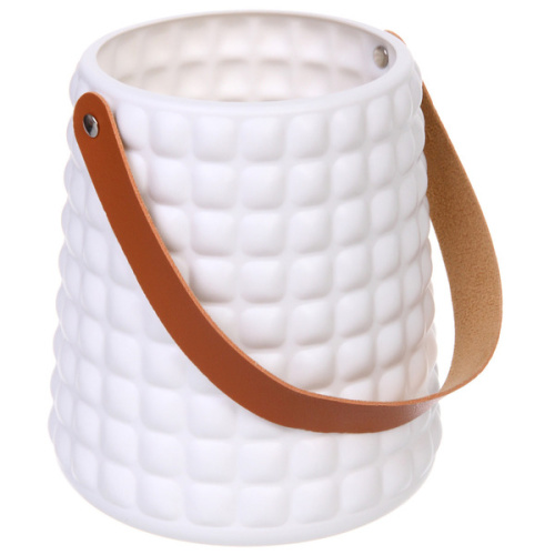 Ваза из пластика "Адель" 15,5*17,5см клетка, цвет белый