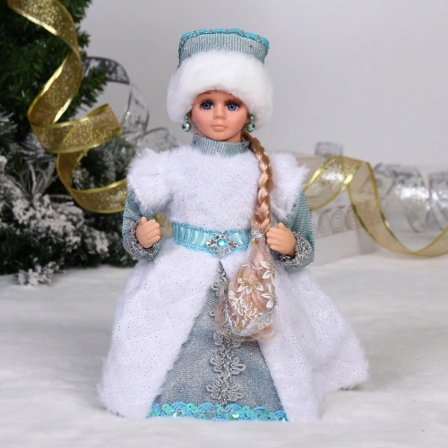 Снегурочка музыкальная "Серебристый снег" 30 см (серебряная шубка)
